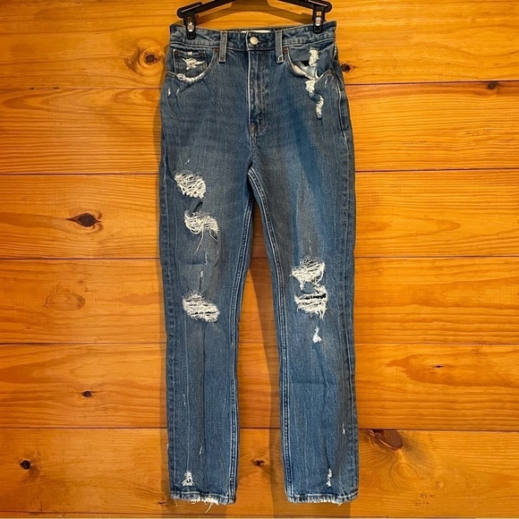 Abercrombie & Fitch Curve Love High Rise Mom Jeans Distressed 25 - Picture 1 of 10